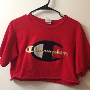 Cropped women’s champion shirt